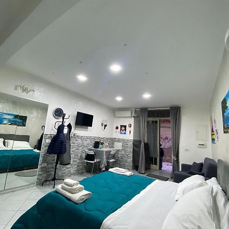 Housepurgatorio14 Centro Storico Apartman Nápoly Kültér fotó