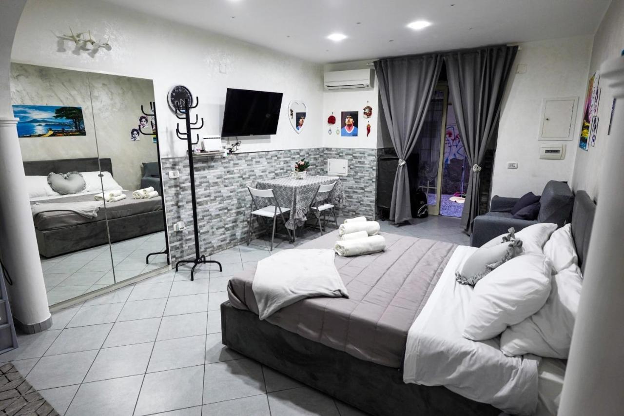 Housepurgatorio14 Centro Storico Apartman Nápoly Kültér fotó