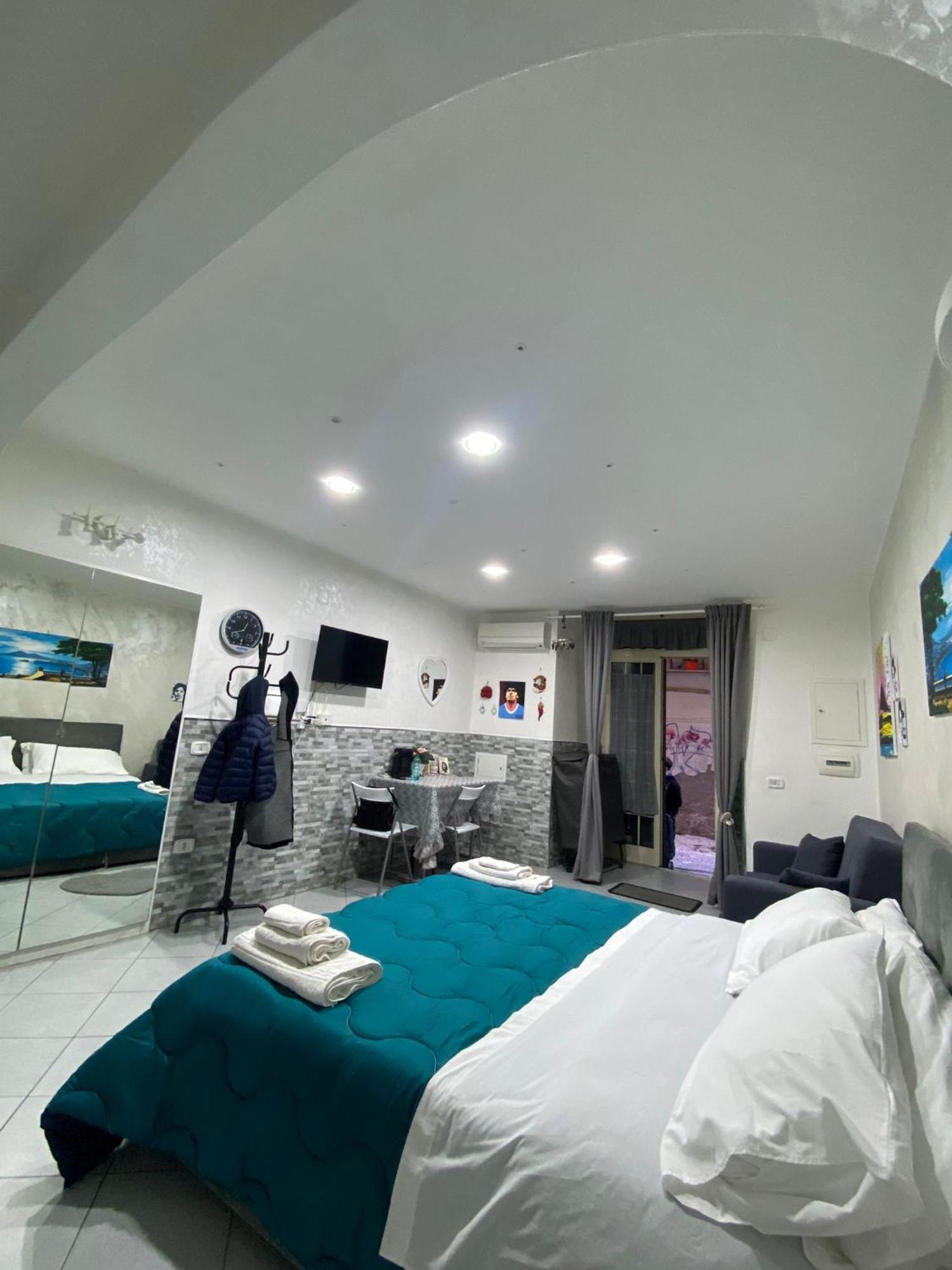 Housepurgatorio14 Centro Storico Apartman Nápoly Kültér fotó